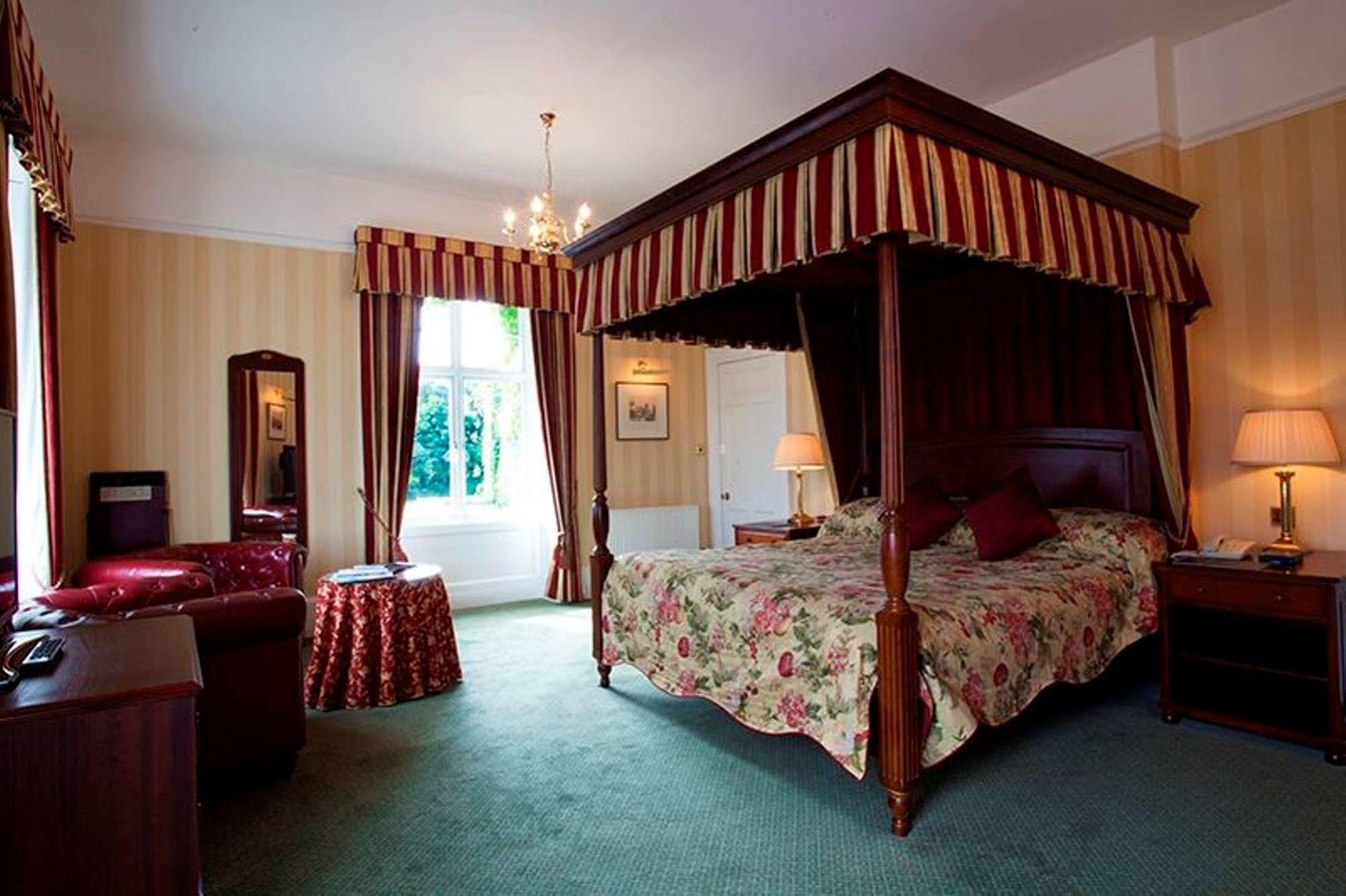 The Chase Hotel Ross-on-Wye ภายนอก รูปภาพ
